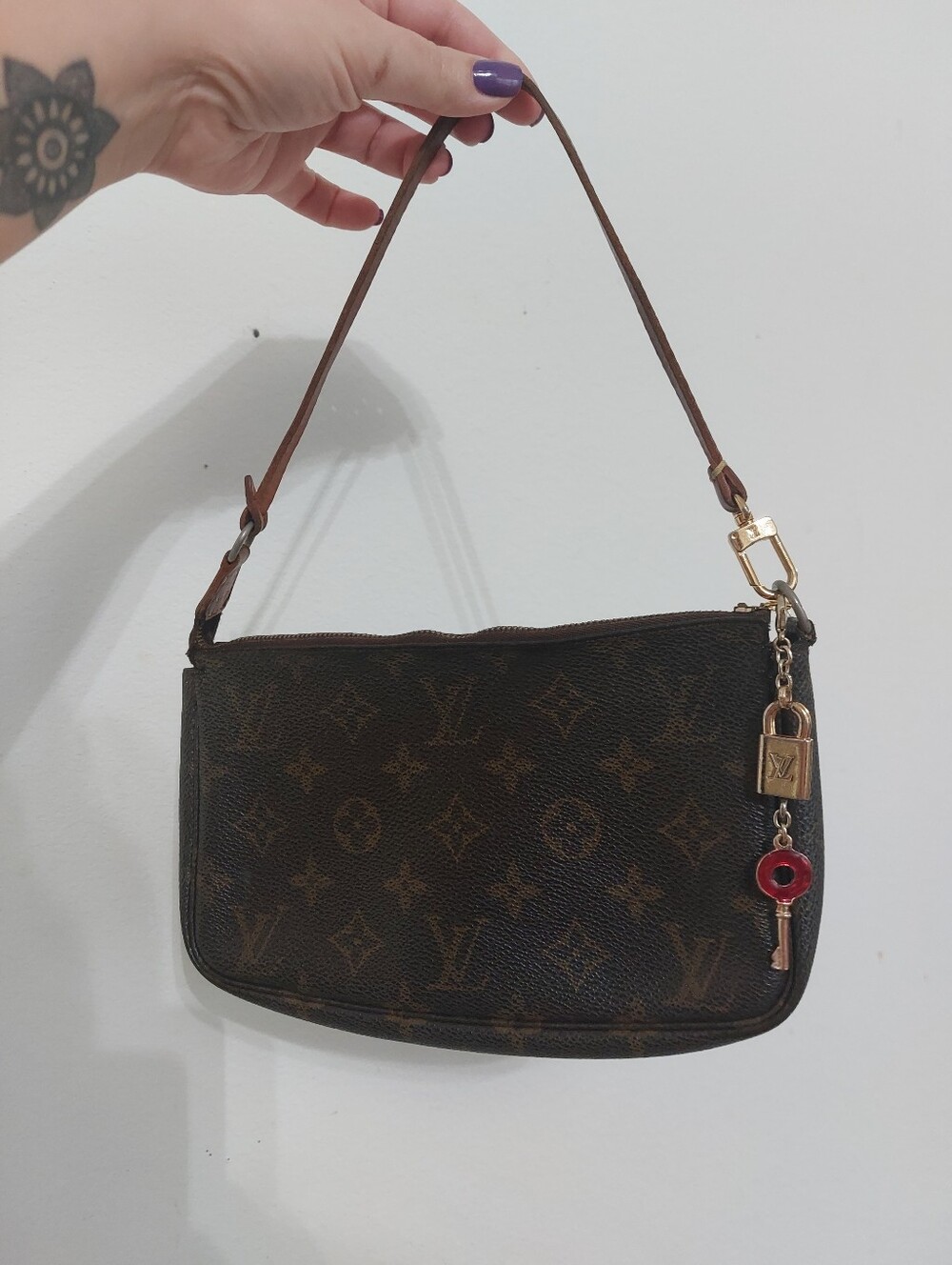 Louis Vuitton Pochette bag